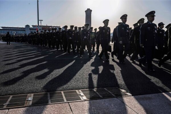 四中全会後の中国権力構造　三つの解釈と本当の支配者は誰か