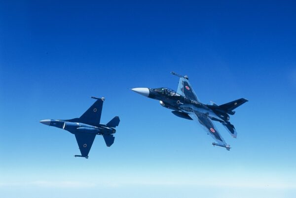 推定中国無人機に空自戦闘機がスクランブル　与那国島と台湾間を再往復