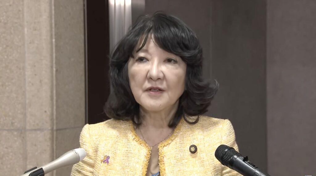 日本で金密輸の急増　背後に広がる地下資金循環への警戒