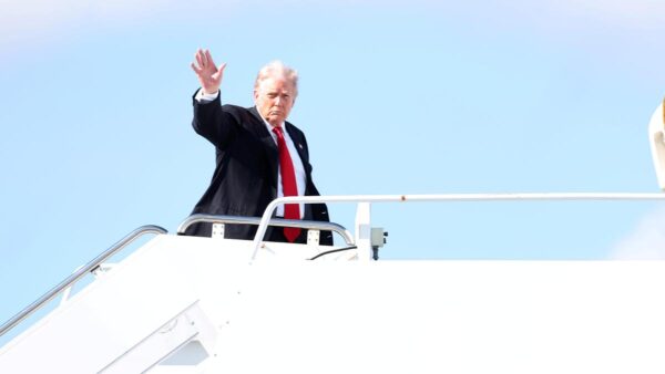 トランプ氏　BBC提訴へ　損害賠償「最大50億ドル」の衝撃