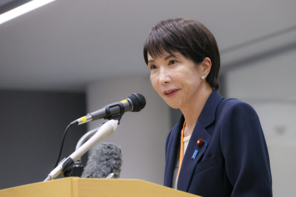 高市首相　福島訪問「復興に責任貫徹」　除去土壌の県外処分「2030年以降の道筋」提示表明