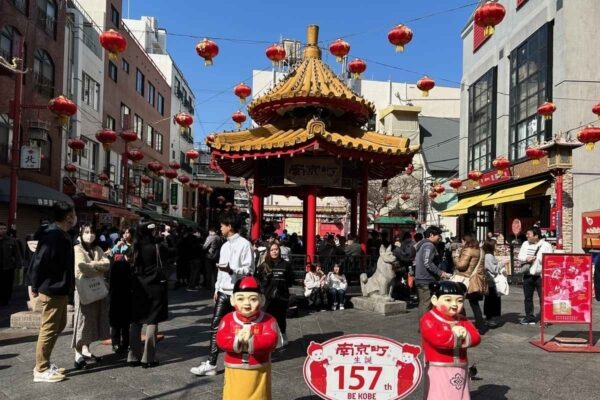 報復措置効果は限定的か　中国旧正月の連休期間　中国人の日本のホテル予約が急増