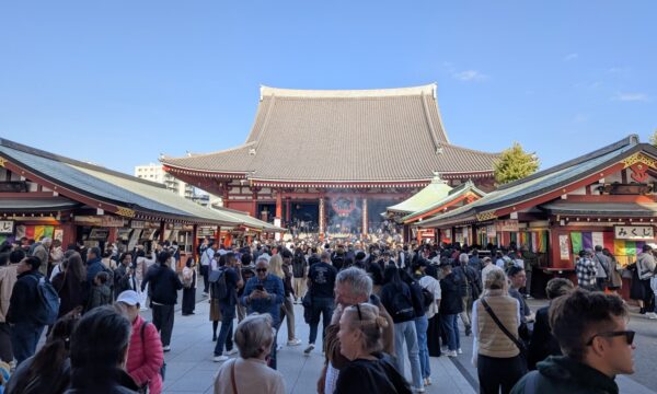 中国人客12月45％減も　2025年の訪日外国人は4千万人超