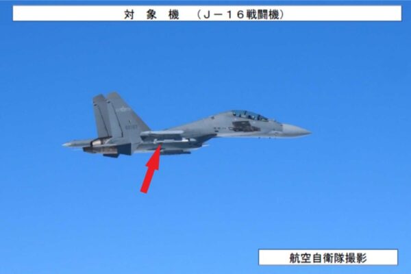 中共「対日爆撃機ショー」の化けの皮　CCTV偽装映像とJ-16航続力の致命的弱点