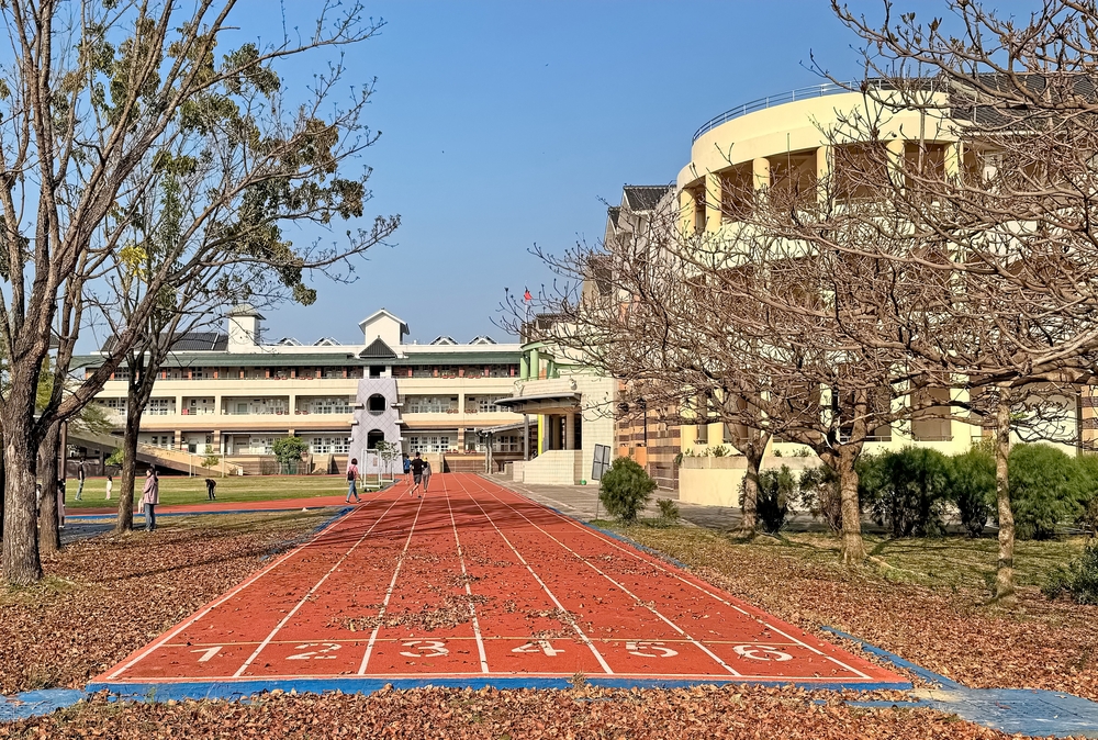 西側の高等教育機関は北京からの圧力に屈してはならない