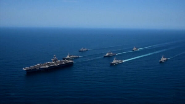 米海軍空母リンカーン　マラッカ海峡通過