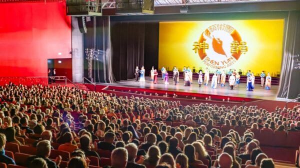 中共の神韻への卑劣な攻撃が国際的な笑いものに