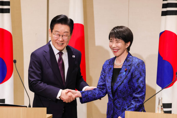 奈良で日韓首脳会談　日米韓連携強化へ