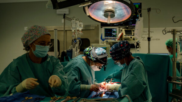 ここまでして勧めたいのか　中国で臓器提供が表彰対象に