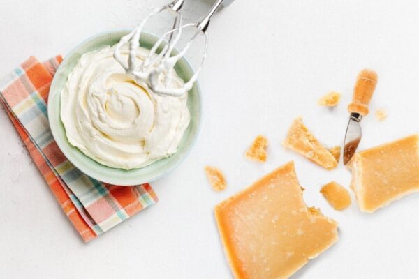 高脂肪乳製品　脳の健康にプラスの可能性　