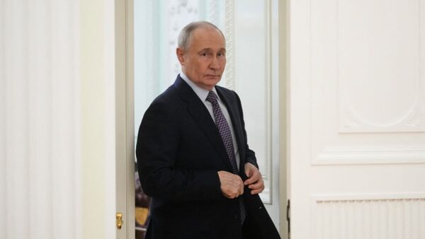 プーチンの余命　情報筋「301医院の専門家がモスクワへ緊急渡航」