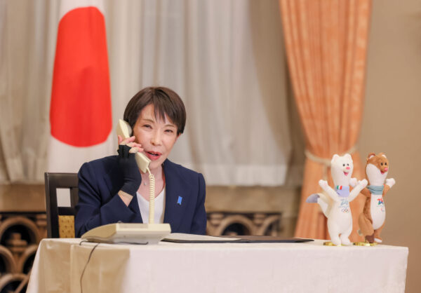 高市氏大勝　日米同盟強化し中国抑止