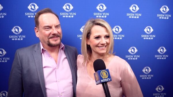 神韻の観客は中国伝統文化が中国に戻ってくることを願っている