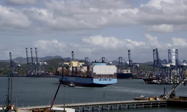 パナマ大統領が中国共産党に回答　外国の脅迫は受け入れず