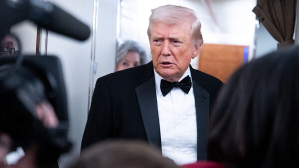 トランプ氏　中共の軍事粛清に反応「中国のボスは一人だけだ」