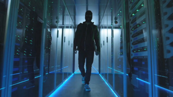 中共系ハッカー　10年で42か国53機関に侵入　グーグルが遮断