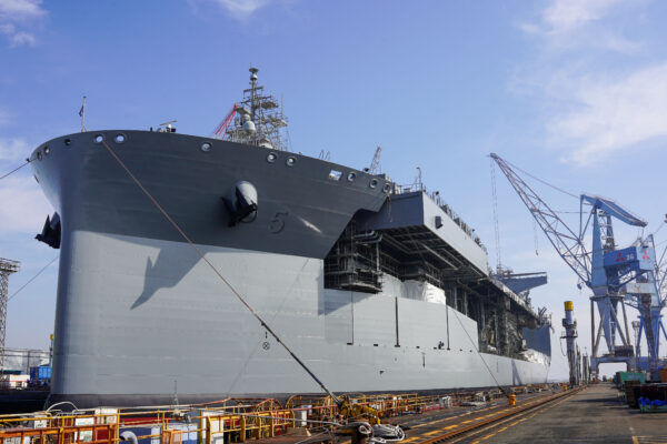 対日輸出規制の逆効果　日本の脱中国と防衛強化に拍車