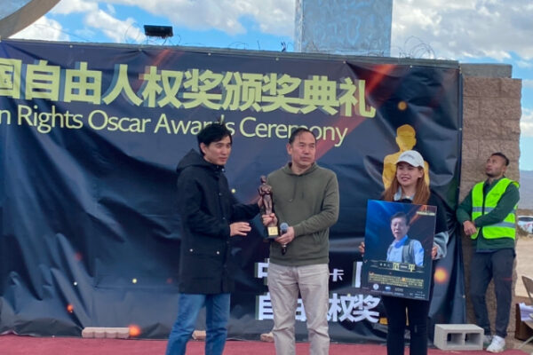 米国に逃れた異見者　中共は家族を使って脅迫「極めて愚か」