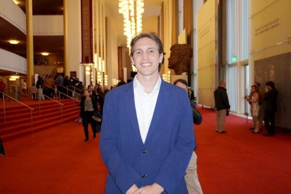 なぜ中共は神韻を妨害するのか　人々と伝統との繋がりを断ち切ろうとしている＝メディアコンサルタント