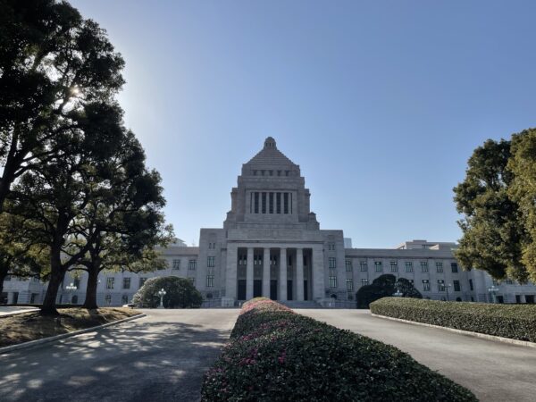 中東情勢とエネルギー危機　関係閣僚会議が打ち出した「日本の防衛策」