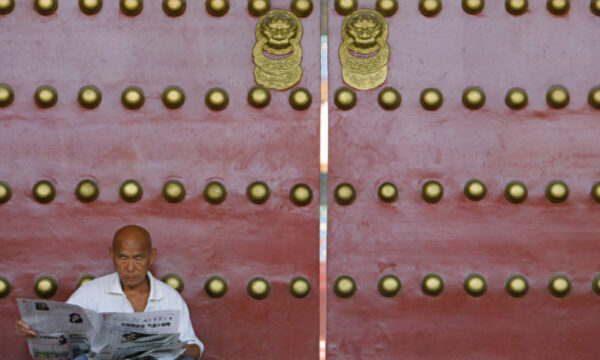 中国　調査報道は命がけ　児童誘拐事件の記者急死で波紋