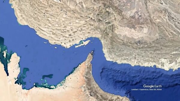 中東戦争でホルムズ海峡緊迫　中国の石油供給に影響