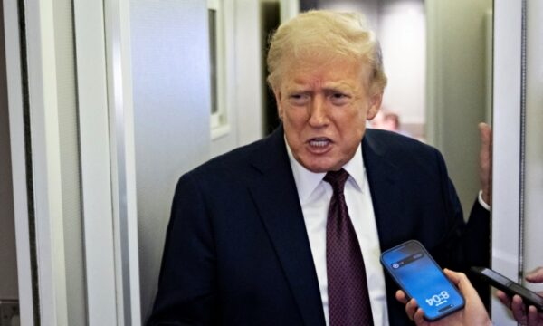 トランプ大統領　イラン戦争解決に中国の支援は不要との見方