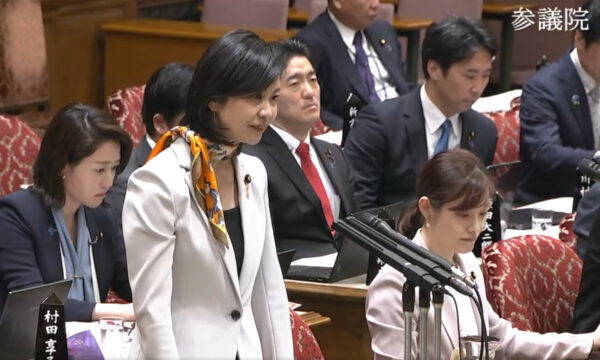 国旗損壊罪で罰則求める　参政・梅村氏「理念法では抑止にならず」