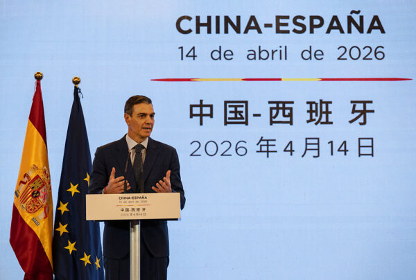 スペイン首相訪中　透ける経済狙いの対中接近　リスク指摘も