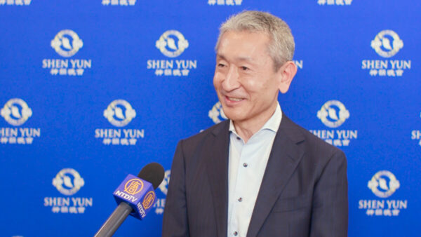 神韻公演　観客ら「忘れかけた道徳観を思い起こした」