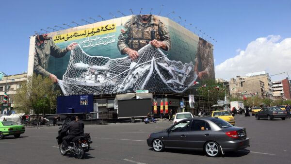 米がイラン輸出を封鎖　市場は一時混乱も長期は需給主導か