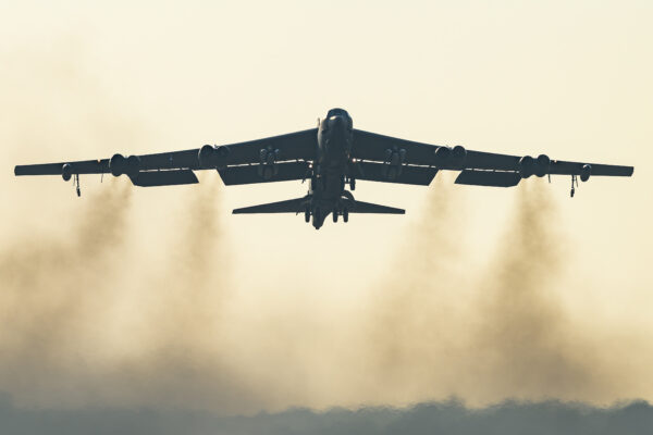 イラン領空を飛行　高齢のB-52爆撃機がなぜ不可欠なのか