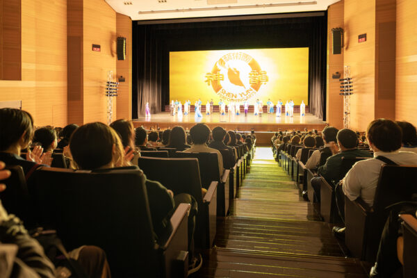 古典芸術の最高峰が古都・鎌倉に　「見たことがないような演出」感動の声　台湾総統が神韻日本公演に祝辞