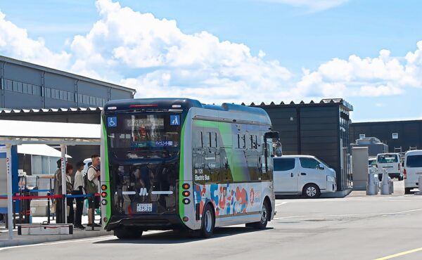 万博EVバス転用断念　補助金返還へ　安全性懸念で国が厳格対応