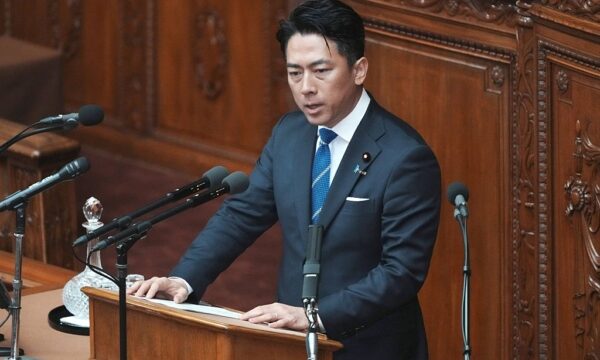 小泉防衛相「核は触れざるを得ない」　背景に中国共産党の核急拡大と「核の傘」の揺らぎ