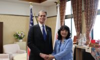 日米財務相が為替の過度な変動の牽制で一致　ベッセント長官「行き過ぎた変動望ましくない」