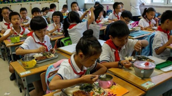 中国の教室で何が　「突然学校へ来なくなる」子供たち