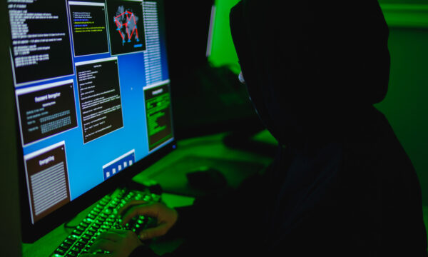 グーグル　中国系ハッカーが侵入先でAI運用　監視回避し攻撃を自動化