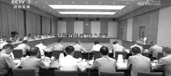 中共軍幹部会議　複数の高官が姿見せず