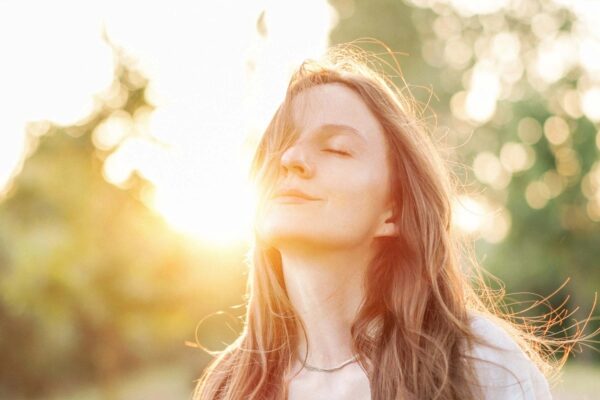 肌には天然の日焼け止めがある？ 日光と上手に付き合う方法