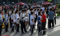 「メガネを外してください」　AI時代の新たな受験事情＝中国の大学試験