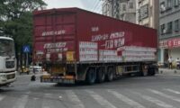 「罠にはめて押収」疑惑の冷凍食品を競売　「持ち主不明」との当局説明ににネット猛反発