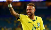 ネイマール　981日ぶりにブラジル代表復帰　ファン総立ちで歓迎