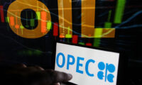 ホルムズ海峡が徐々に再開　OPECプラス 8月からの増産を承認