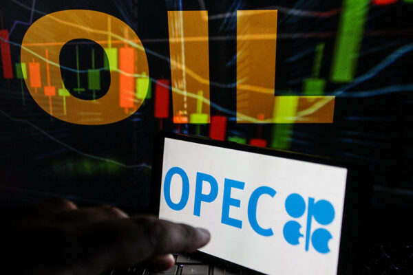ホルムズ海峡が徐々に再開　OPECプラス 8月からの増産を承認