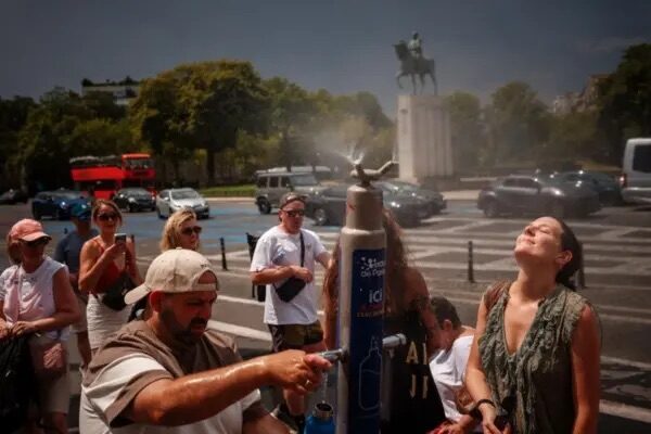 欧州で極端な高温　仏・ベルギー・オランダ3か国で超過死亡3700人超