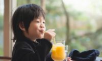 手足が冷たいのはなぜ？　中医学が見る「冷え」の原因