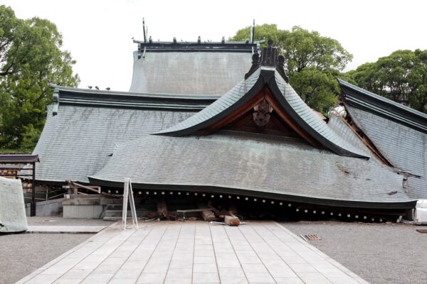 写真特集：熊本で震度7の地震　死者13人に増加　