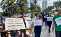 「ここはタイ 北京ではない」　中国資本の越境汚染に抗議　タイの大使館前でデモ