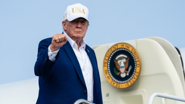 トランプ・習近平会談迫る　中国共産党政府が台湾への武器売却巡り警告か　トランプ氏は冷静に応じる